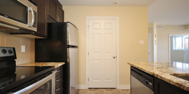 mocha_kitchen_view_3
