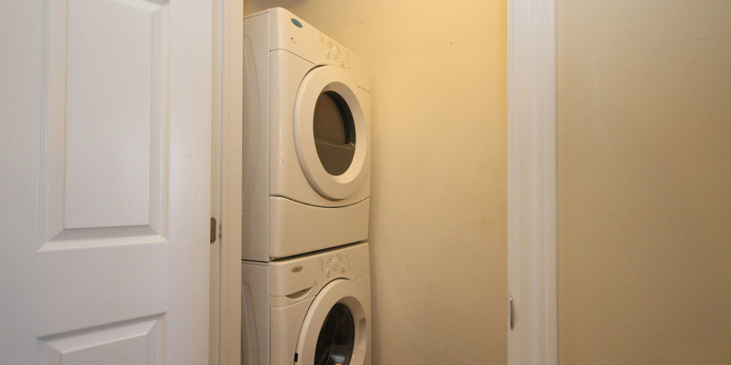 mocha_laundry_area