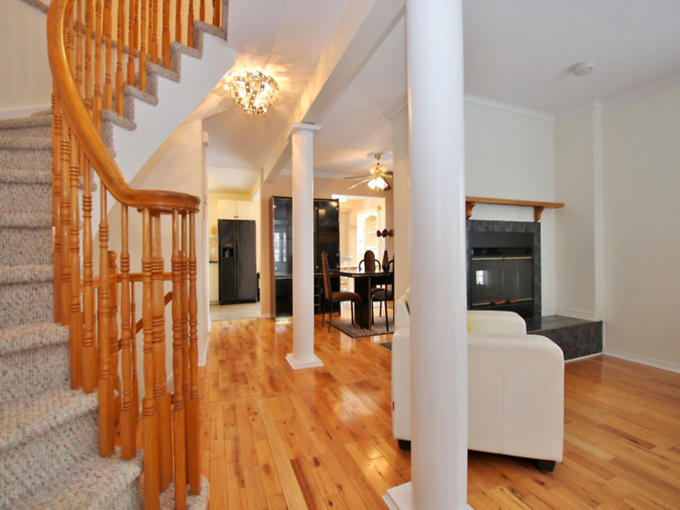 90_whitegate_entrance_2