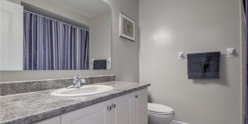 913_bunchberry_bathroom_2nd_floor