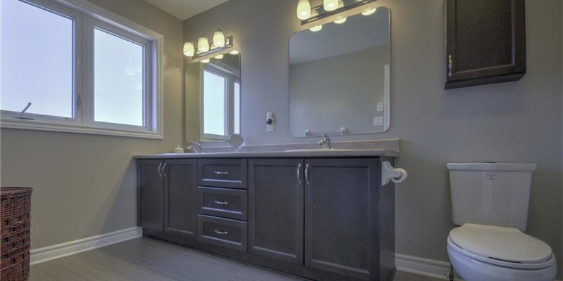 913_bunchberry_master_ensuite