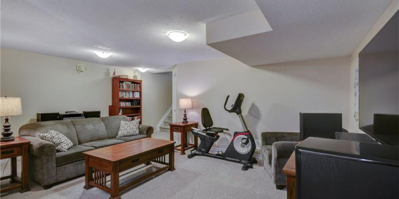 20_finished_basement_1